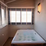 Hotel Enso Koyici *