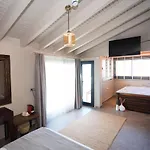 Hotel Enso Koyici *